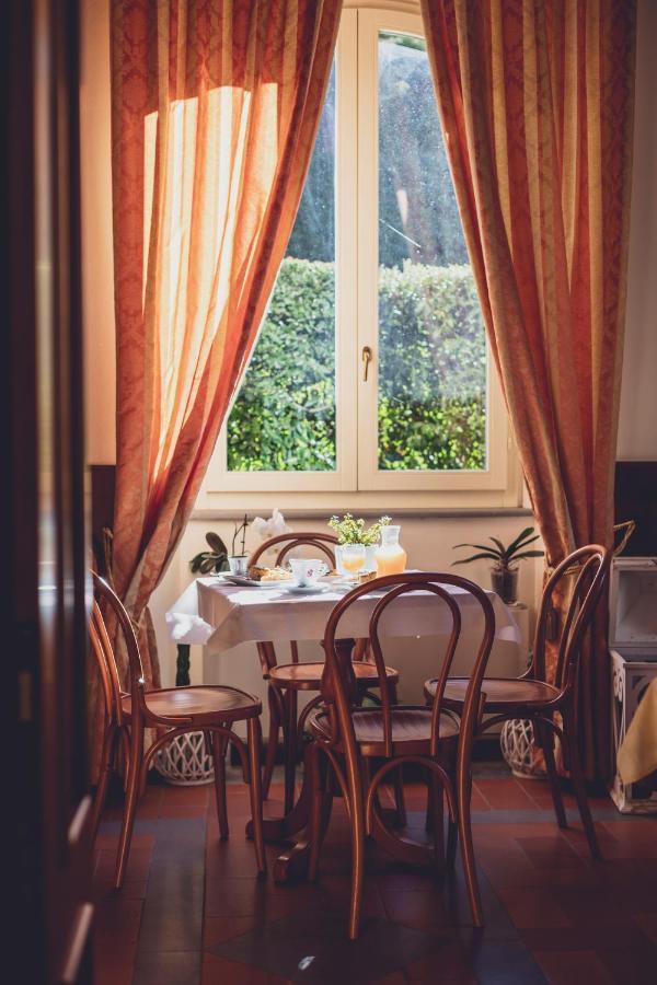 Albergo Ristorante Pasqui Rocca San Casciano エクステリア 写真