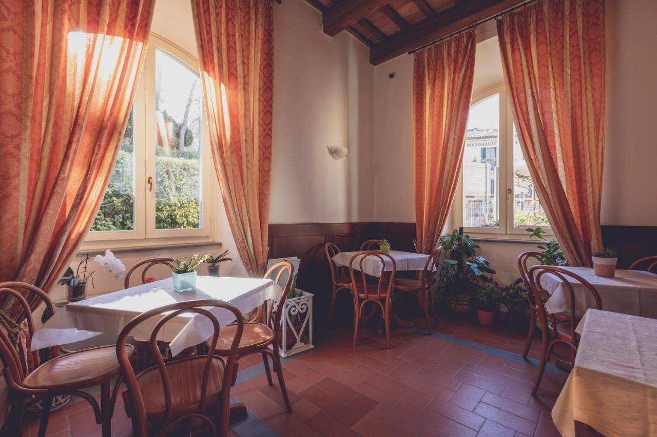 Albergo Ristorante Pasqui Rocca San Casciano エクステリア 写真