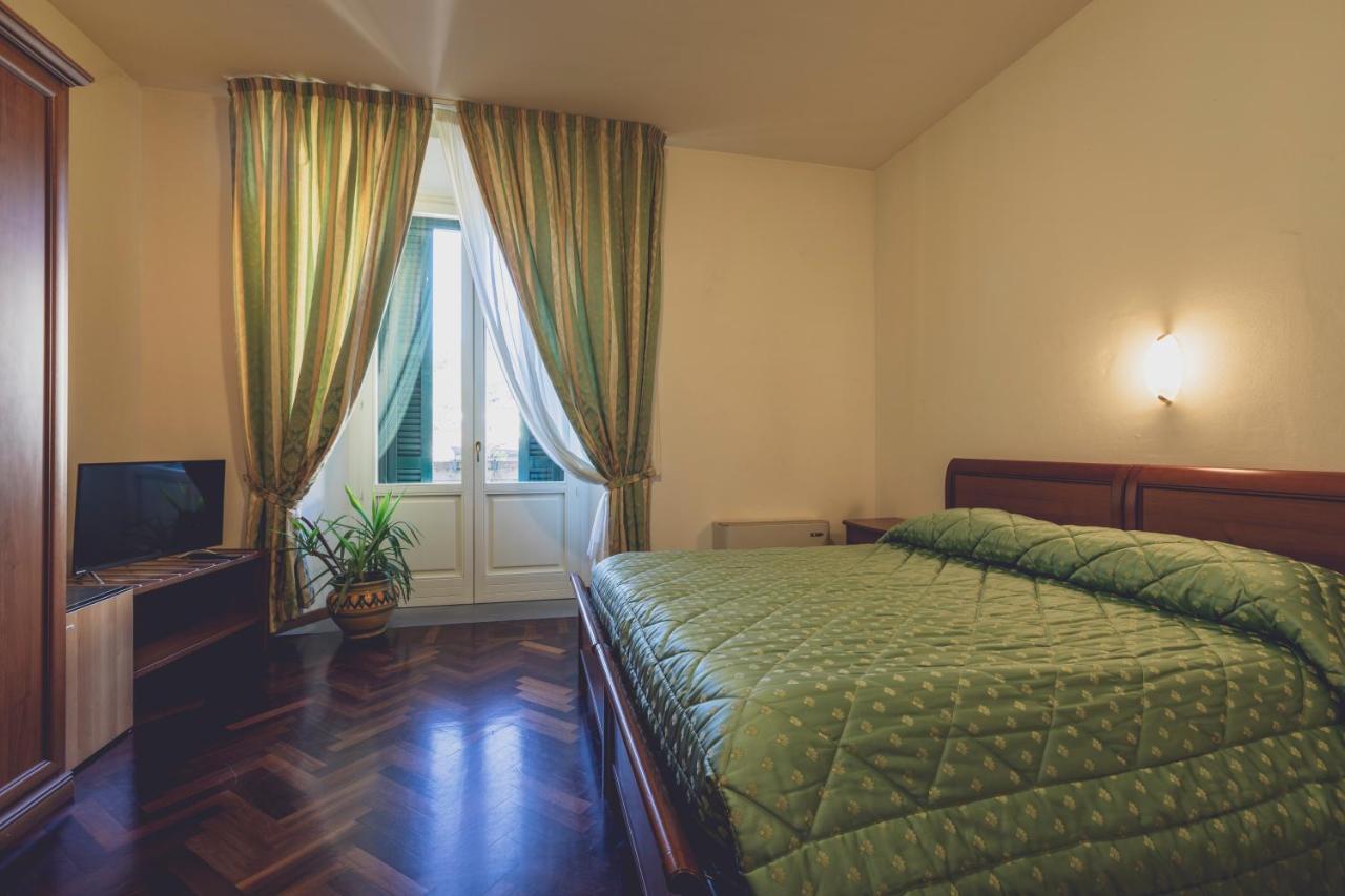 Albergo Ristorante Pasqui Rocca San Casciano エクステリア 写真